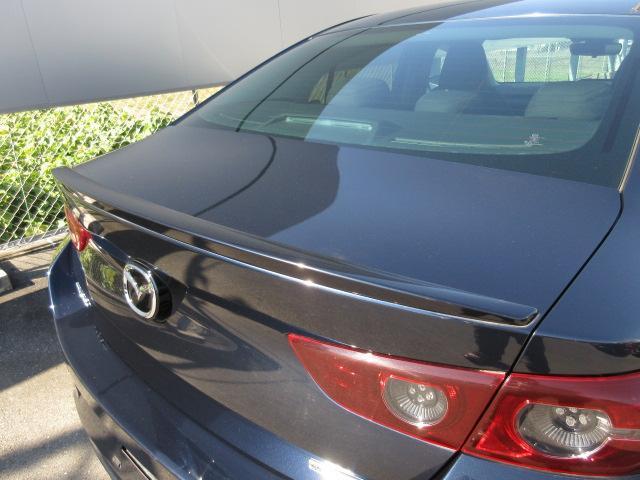 MAZDA3セダン 15S ツーリング 衝突被害軽減システム 全周囲カメラ オートマチックハイビーム バックカメラ オートクルーズコントロール オートライト LEDヘッドランプ Bluetooth ワンオーナー(18枚目)