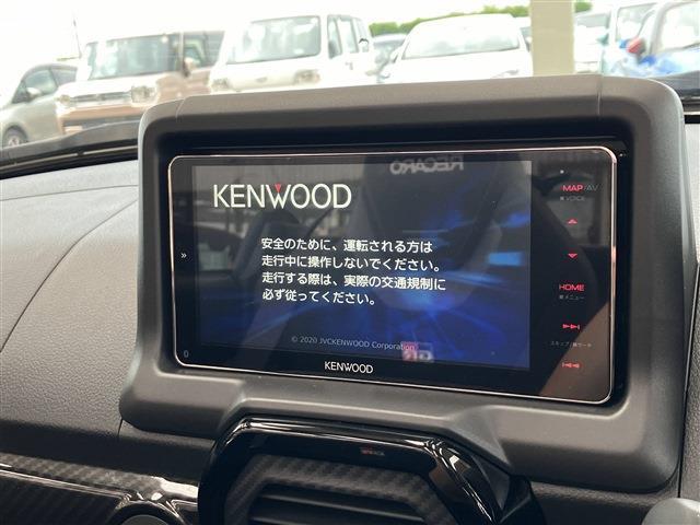 コペン ＧＲ　スポーツ　ＬＥＤヘッドライト　純正ＢＢＳ１６インチアルミホイール　純正ＲＥＣＡＲＯシート　純正ｍｏｍｏステアリング　パドルシフト　シートヒーター　スマートキー　メモリーナビ　フルセグＴＶ　バックカメラ　ＥＴＣ（4枚目）