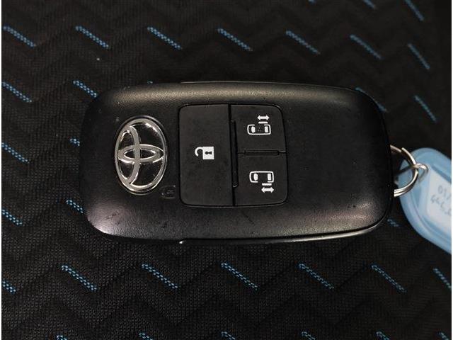 ルーミー カスタムＧ　衝突被害軽減ブレーキ　コーナーセンサー　ＬＥＤヘッドライト　両側パワースライドドア　シートヒーター　スマートキー　スマホナビ連携９型ディスプレイオーディオ　フルセグＴＶ　バックカメラ　ＥＴＣ（21枚目）