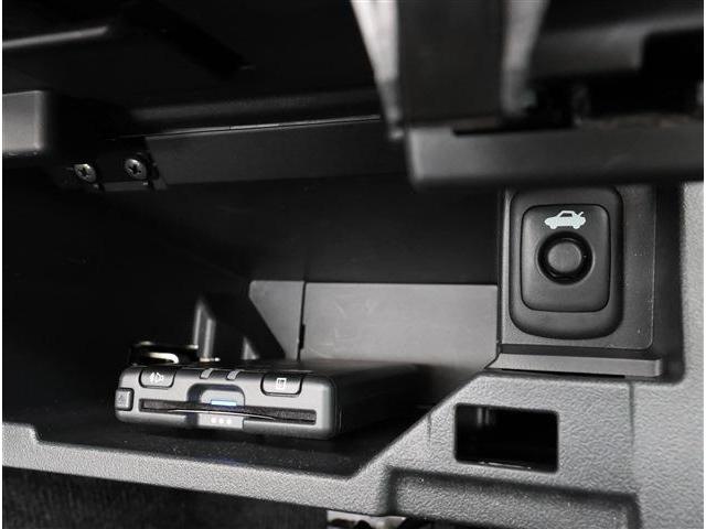コペン ＧＲ　スポーツ　ＬＥＤヘッドライト　純正ビルシュタインショックアブソーバー　純正ＲＥＣＡＲＯシート　純正ｍｏｍｏステアリング　パドルシフト　シートヒーター　スマートキー　メモリーナビ　バックカメラ　ＥＴＣ（7枚目）