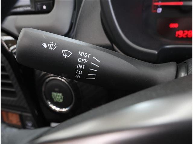 コペン ＧＲ　スポーツ　ＬＥＤヘッドライト　純正ビルシュタインショックアブソーバー　純正ＲＥＣＡＲＯシート　純正ｍｏｍｏステアリング　パドルシフト　シートヒーター　スマートキー　メモリーナビ　バックカメラ　ＥＴＣ（17枚目）