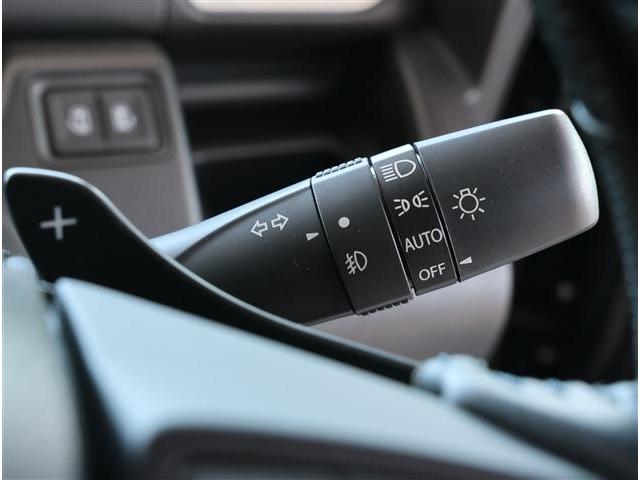 ソリオ ハイブリッドMZ 衝突被害軽減ブレーキ 後退時ブレーキサポート ディスチャージヘッドライト 両側パワースライドドア シートヒーター スマートキー メモリーナビ フルセグTV ETC(32枚目)