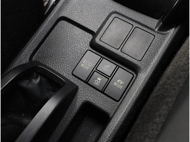 カローラフィールダー ハイブリッドＧ　ダブルバイビー　トヨタセーフティセンス　ＬＥＤヘッドライト　コンビシート　スマートキー　メモリーナビ　フルセグＴＶ　バックカメラ　ＥＴＣ（13枚目）