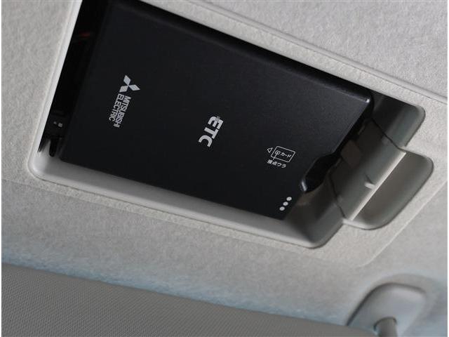 ＭＡＺＤＡ２ １５Ｃ　フルセグＴＶ　純正オプションナビ　ＥＴＣ　衝突被害軽減ブレーキ　フロント＆リアパーキングセンサー　ブラインドスポットモニタリング　ＬＥＤヘッドライト（6枚目）