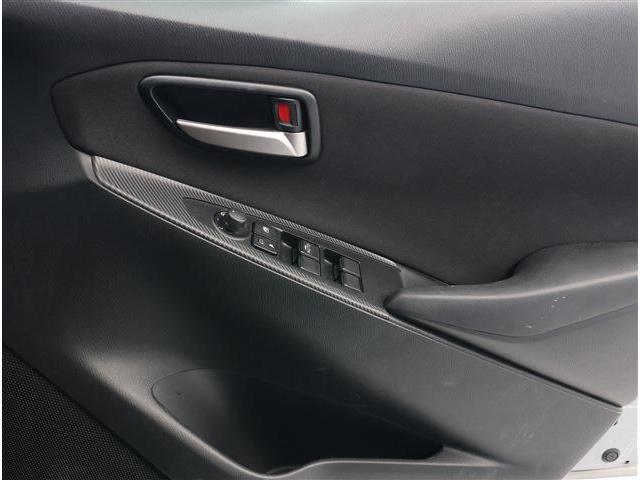 ＭＡＺＤＡ２ １５Ｃ　フルセグＴＶ　純正オプションナビ　ＥＴＣ　衝突被害軽減ブレーキ　フロント＆リアパーキングセンサー　ブラインドスポットモニタリング　ＬＥＤヘッドライト（7枚目）