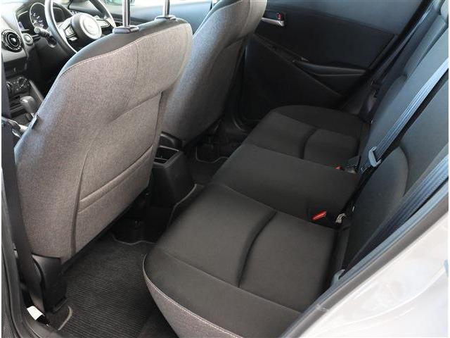 ＭＡＺＤＡ２ １５Ｃ　フルセグＴＶ　純正オプションナビ　ＥＴＣ　衝突被害軽減ブレーキ　フロント＆リアパーキングセンサー　ブラインドスポットモニタリング　ＬＥＤヘッドライト（17枚目）