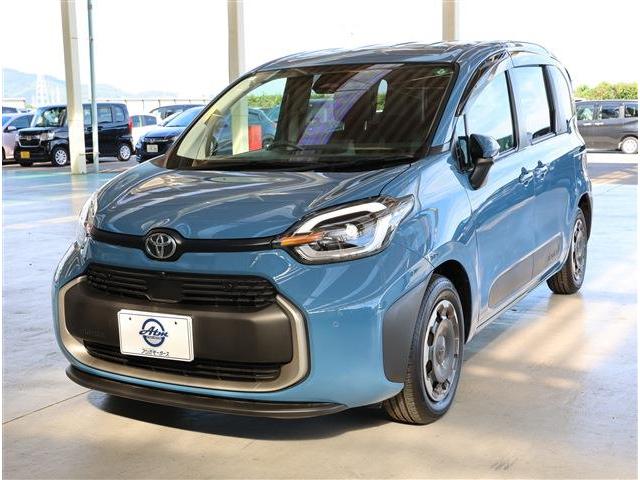 シエンタ 　ＬＥＤヘッドライト　両側パワースライドドア　シートヒーター　ステアリングヒーター　スマートキ　１０．５ｉｎディスプレイオーディオＰｌｕｓ　フルセグＴＶ　３６０°パノラミックビューモニター　ＥＴＣ２．０（3枚目）