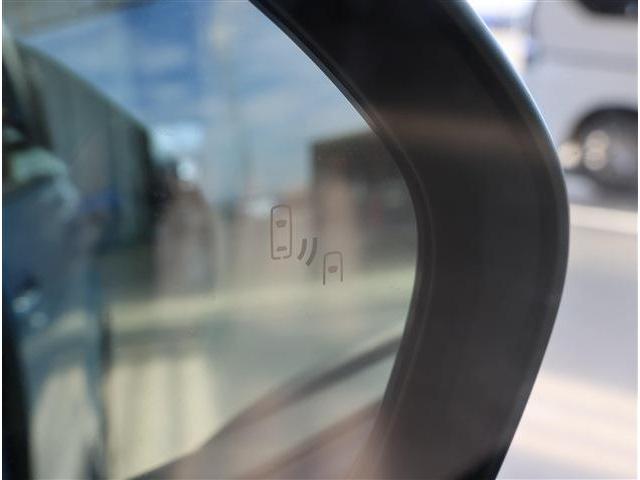 シエンタ 　ＬＥＤヘッドライト　両側パワースライドドア　シートヒーター　ステアリングヒーター　スマートキ　１０．５ｉｎディスプレイオーディオＰｌｕｓ　フルセグＴＶ　３６０°パノラミックビューモニター　ＥＴＣ２．０（27枚目）