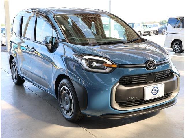 シエンタ 　ＬＥＤヘッドライト　両側パワースライドドア　シートヒーター　ステアリングヒーター　スマートキ　１０．５ｉｎディスプレイオーディオＰｌｕｓ　フルセグＴＶ　３６０°パノラミックビューモニター　ＥＴＣ２．０（29枚目）