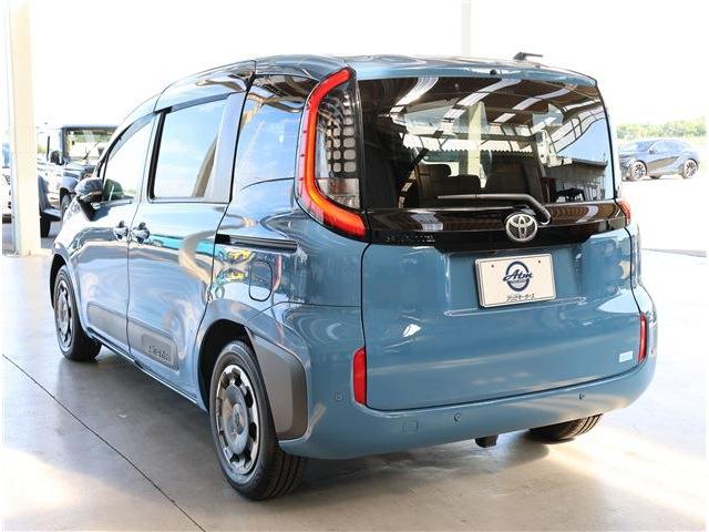 シエンタ 　ＬＥＤヘッドライト　両側パワースライドドア　シートヒーター　ステアリングヒーター　スマートキ　１０．５ｉｎディスプレイオーディオＰｌｕｓ　フルセグＴＶ　３６０°パノラミックビューモニター　ＥＴＣ２．０（31枚目）