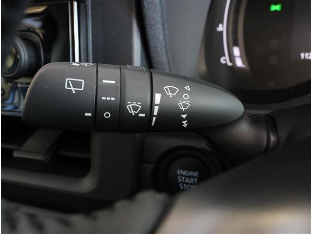 シエンタ 　ＬＥＤヘッドライト　両側パワースライドドア　シートヒーター　ステアリングヒーター　スマートキ　１０．５ｉｎディスプレイオーディオＰｌｕｓ　フルセグＴＶ　３６０°パノラミックビューモニター　ＥＴＣ２．０（35枚目）