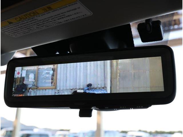 フォレスター アドバンス　衝突被害軽減ブレーキ　ブラインドスポットモニター　ＬＥＤヘッドライト　パワーシート　シートヒーター　ステアリングヒーター　スマートキー　８型ワイドナビ　フルセグＴＶ　Ｆ・Ｓ・Ｒカメラ　ＥＴＣ（7枚目）