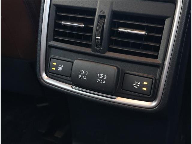 フォレスター アドバンス　衝突被害軽減ブレーキ　ブラインドスポットモニター　ＬＥＤヘッドライト　パワーシート　シートヒーター　ステアリングヒーター　スマートキー　８型ワイドナビ　フルセグＴＶ　Ｆ・Ｓ・Ｒカメラ　ＥＴＣ（17枚目）