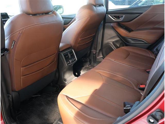 フォレスター アドバンス　衝突被害軽減ブレーキ　ブラインドスポットモニター　ＬＥＤヘッドライト　パワーシート　シートヒーター　ステアリングヒーター　スマートキー　８型ワイドナビ　フルセグＴＶ　Ｆ・Ｓ・Ｒカメラ　ＥＴＣ（26枚目）