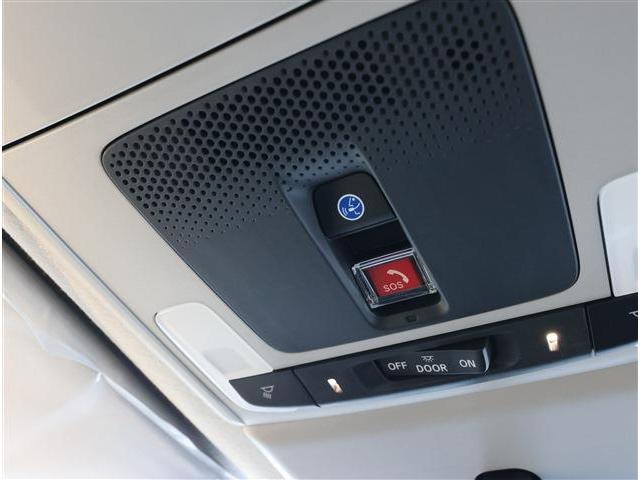 ステップワゴン エアー フロント&リアパーキングセンサー ブラインドスポットインフォメーション LEDヘッドライト 両側パワースライドドア スマートキー ナビ装着用スペシャルパッケージ(10枚目)