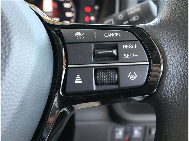 ステップワゴン エアー フロント&リアパーキングセンサー ブラインドスポットインフォメーション LEDヘッドライト 両側パワースライドドア スマートキー ナビ装着用スペシャルパッケージ(12枚目)