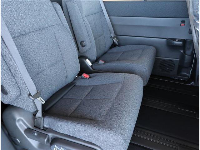 ステップワゴン エアー フロント&リアパーキングセンサー ブラインドスポットインフォメーション LEDヘッドライト 両側パワースライドドア スマートキー ナビ装着用スペシャルパッケージ(14枚目)