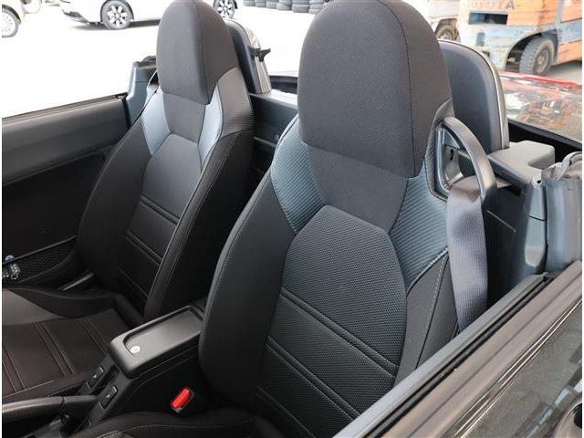 コペン ローブ　純正オプション（ＨＫＳマフラー）　ＬＥＤヘッドライト　シートヒーター　スマートキー　メモリーナビ　フルセグＴＶ　バックカメラ　ＥＴＣ（19枚目）