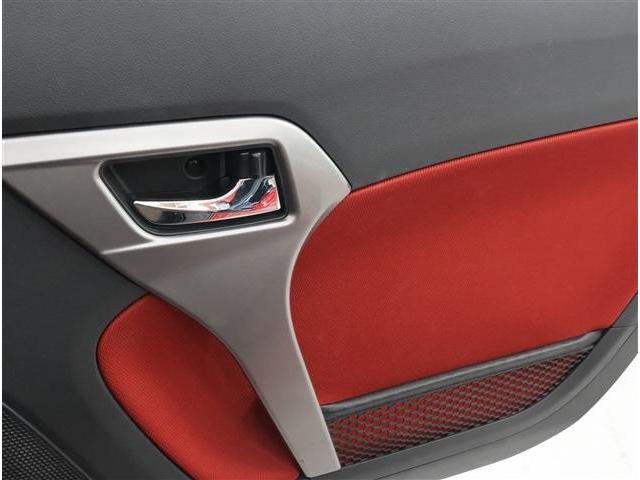 コペン ローブ　Ｓ　純正ＲＥＣＡＲＯシート　純正ＭＯＭＯ革巻きハンドル＋パドルシフト　ＬＥＤヘッドライト　シートヒーター　スマートキー　メモリーナビ　フルセグＴＶ　バックカメラ　ＥＴＣ（6枚目）