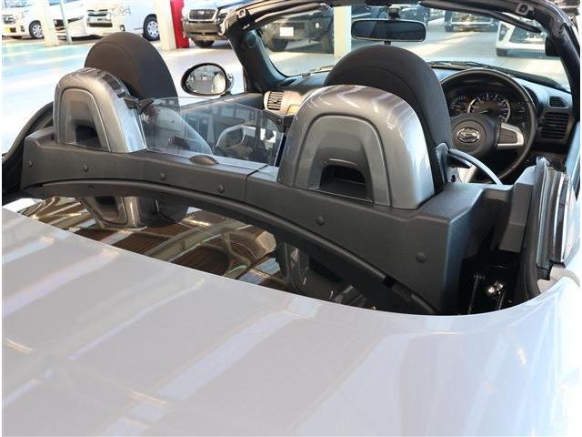 コペン セロ　ＬＥＤヘッドライト　１６インチアルミ　シートヒーター　スマートキー　メモリーナビ　フルセグＴＶ　バックカメラ（17枚目）