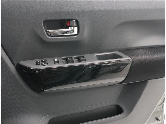 ハスラー ＪスタイルＩＩ　デュアルカメラブレーキサポート　ディスチャージヘッドライト　フォグランプ　ナノイーオートＡＣ　ヒ―テッドドアミラー　シートヒーター　スマートキー　メモリーナビ　フルセグＴＶ　バックカメラ　ＥＴＣ（6枚目）