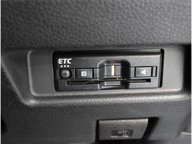 スペーシアカスタム ハイブリッドＸＳ　衝突被害軽減ブレーキ　後退時ブレーキサポート　ＬＥＤヘッドライト　両側パワースライドドア　アダプティブクルーズコントロール　シートヒーター　スマートキー　８型ワイドナビ　バックカメラ　ＥＴＣ（6枚目）