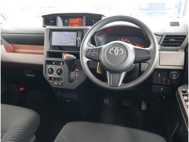 ルーミー Ｘ　Ｓ　衝突被害軽減ブレーキ　コーナーセンサー　パワースライドドア　スマートキー　メモリーナビ　フルセグＴＶ　バックカメラ　ＥＴＣ（4枚目）