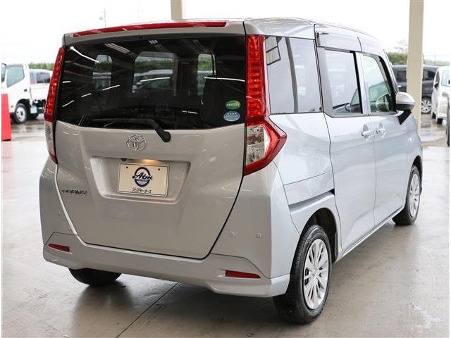 ルーミー Ｘ　Ｓ　衝突被害軽減ブレーキ　コーナーセンサー　パワースライドドア　スマートキー　メモリーナビ　フルセグＴＶ　バックカメラ　ＥＴＣ（9枚目）