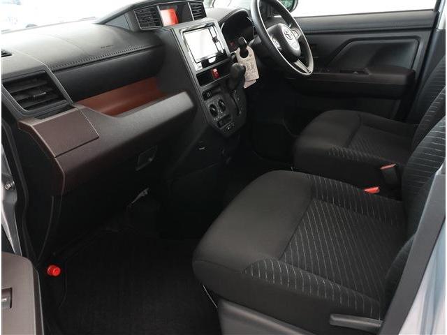 ルーミー Ｘ　Ｓ　衝突被害軽減ブレーキ　コーナーセンサー　パワースライドドア　スマートキー　メモリーナビ　フルセグＴＶ　バックカメラ　ＥＴＣ（18枚目）