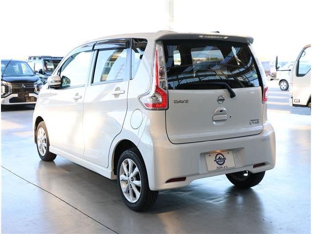 デイズ ハイウェイスター　Ｘ　エマージェンシーブレーキ　キセノンヘッドライト　インテリジェントキー　メモリーナビ　フルセグＴＶ　アラウンドビューモニター　ＥＴＣ（24枚目）