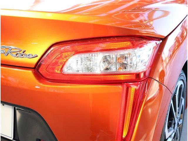 コペン ローブ S 純正ビルシュタイン製ショックアブソーバー 純正RECAROシート 純正MOMO革巻きハンドル LEDヘッドライト シートヒーター スマートキー メモリーナビ フルセグTV バックカメラ ETC(28枚目)