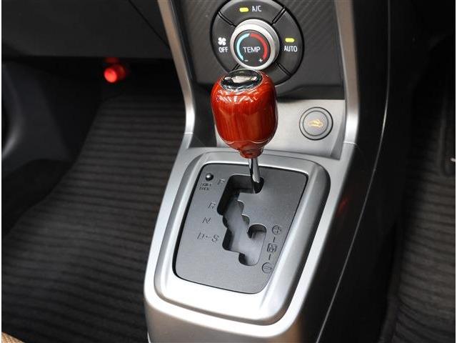 コペン セロ 純正オプション(ウッド調インパネパネル+ウッド調シフトノブ) LEDヘッドライト シートヒーター スマートキー スマートホンリンクAVメインユニット ETC(9枚目)