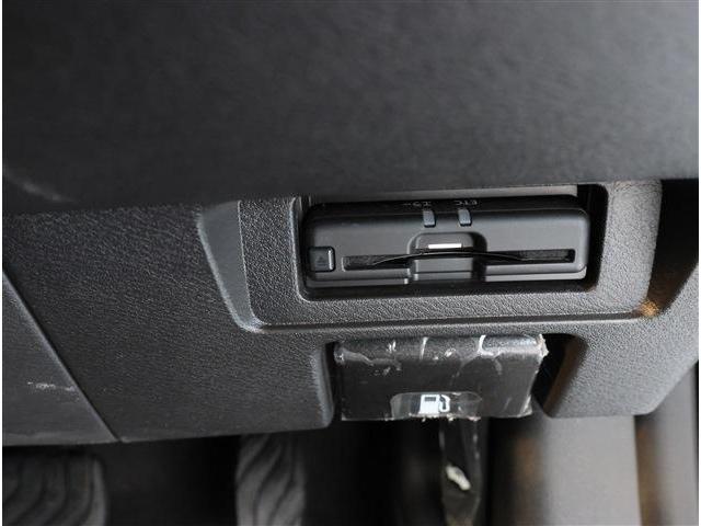 ノート Ｘ　アラウンドビューモニター　インテリジェントルームミラー　後側方車両検知警報　純正オプション９型ワイドナビ　フルセグＴＶ　アラウンドビューモニター　ＥＴＣ　エマージェンシーブレーキ　インテリジェントキー（7枚目）