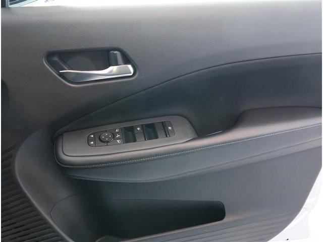 ノート Ｘ　アラウンドビューモニター　インテリジェントルームミラー　後側方車両検知警報　純正オプション９型ワイドナビ　フルセグＴＶ　アラウンドビューモニター　ＥＴＣ　エマージェンシーブレーキ　インテリジェントキー（8枚目）