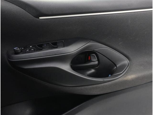 ヤリス Ｘ　クリアランスソナー　スマートキー　ディスプレイオーディオ　ナビキット　バックカメラ　ＥＴＣ（7枚目）