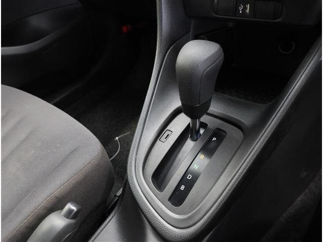 ヤリス Ｘ　クリアランスソナー　スマートキー　ディスプレイオーディオ　ナビキット　バックカメラ　ＥＴＣ（11枚目）