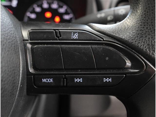 ヤリス Ｘ　クリアランスソナー　スマートキー　ディスプレイオーディオ　ナビキット　バックカメラ　ＥＴＣ（17枚目）