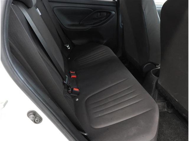 ヤリス Ｘ　クリアランスソナー　スマートキー　ディスプレイオーディオ　ナビキット　バックカメラ　ＥＴＣ（19枚目）