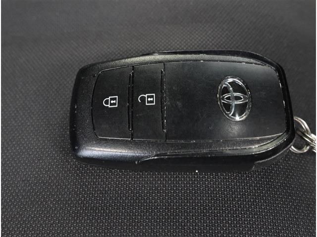 ヤリス Ｘ　クリアランスソナー　スマートキー　ディスプレイオーディオ　ナビキット　バックカメラ　ＥＴＣ（22枚目）