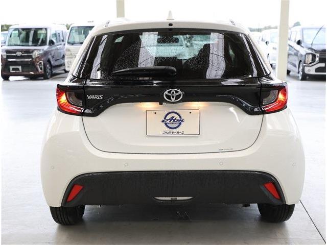 ヤリス Ｘ　クリアランスソナー　スマートキー　ディスプレイオーディオ　ナビキット　バックカメラ　ＥＴＣ（28枚目）