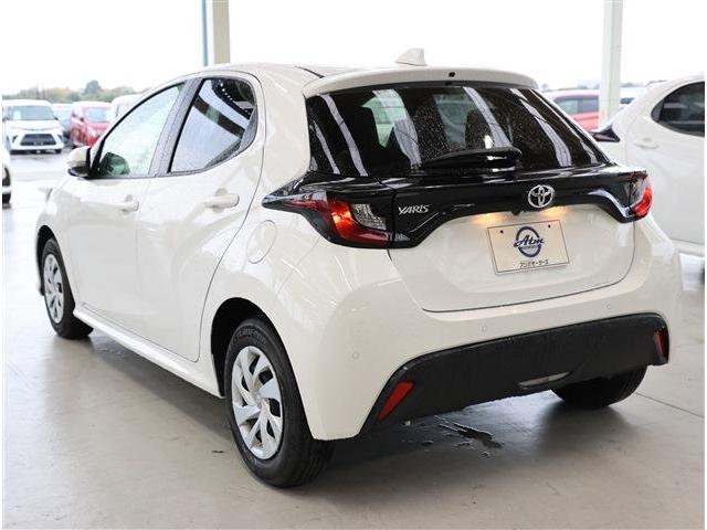 ヤリス Ｘ　クリアランスソナー　スマートキー　ディスプレイオーディオ　ナビキット　バックカメラ　ＥＴＣ（29枚目）