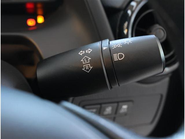 MAZDA2 15C 衝突被害軽減ブレーキ リヤパーキングセンサー ブラインドスポットモニタリング マツダコネクトディスプレイ ナビ バックカメラ ETC(32枚目)