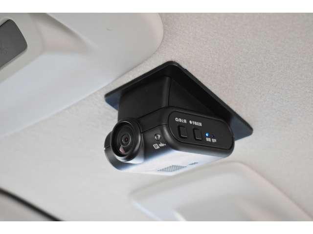 デリカミニ Ｔ　プレミアム　弊社ＦＣレンタカー　Ｍナビ　ＴＶ　マイパイロット　衝突軽減装置　ターボエンジン　ナビＴＶ　寒冷地　パワステ　フルタイム４ＷＤ　エアバッグ　ＬＥＤヘッド　ＥＳＣ　サイドカメラ　クルコン　インテリキー（8枚目）