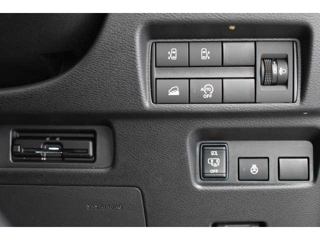 デリカミニ Ｔ　プレミアム　弊社ＦＣレンタカー　Ｍナビ　ＴＶ　マイパイロット　衝突軽減装置　ターボエンジン　ナビＴＶ　寒冷地　パワステ　フルタイム４ＷＤ　エアバッグ　ＬＥＤヘッド　ＥＳＣ　サイドカメラ　クルコン　インテリキー（9枚目）