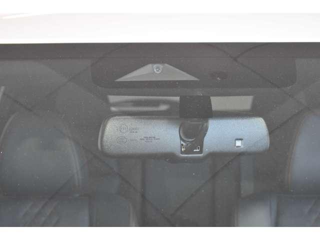 アウトランダーPHEV P スマホ連携ナビ 全方位カメラ AC100V電源 横滑り防止 ETC車載器 フルセグTV シートヒーター パワーシート LEDヘッドライト 4WD メモリーナビ ABS Bカメ アルミ キーレス 寒冷地(5枚目)