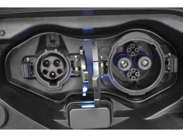 アウトランダーPHEV P スマホ連携ナビ 全方位カメラ AC100V電源 横滑り防止 ETC車載器 フルセグTV シートヒーター パワーシート LEDヘッドライト 4WD メモリーナビ ABS Bカメ アルミ キーレス 寒冷地(10枚目)