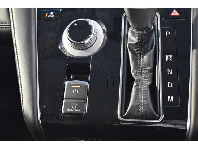 デリカD:5 P Mナビ TV 全方位カメラ ETC 左右パワスラ Bモニター 地デジ LEDヘッドランプ ナビTV シートヒーター ETC 4WD 電動シ-ト 寒冷地仕様 メモリナビ ABS 3列 オートエアコン(10枚目)