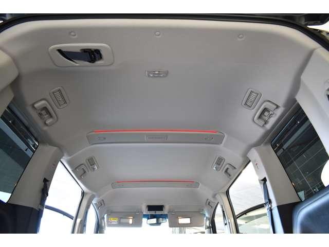 デリカD:5 P Mナビ TV 全方位カメラ ETC 左右パワスラ Bモニター 地デジ LEDヘッドランプ ナビTV シートヒーター ETC 4WD 電動シ-ト 寒冷地仕様 メモリナビ ABS 3列 オートエアコン(18枚目)