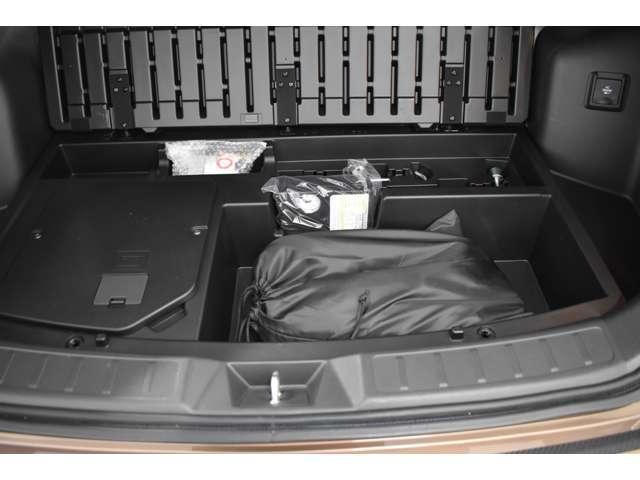 エクリプスクロスPHEV P スマホ連携ナビ 前後ドラレコ AC100V電源 360度カメラ 地デジ ABS LEDランプ クルコン バックカメラ ソナー 寒冷地仕様車 ETC 4WD ナビTV 盗難防止 フルオートエアコン(19枚目)