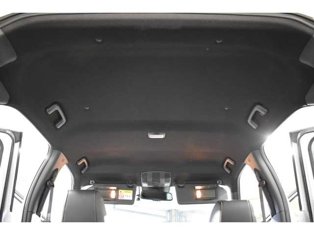 エクリプスクロス P 弊社FCレンタカー スマホ連携ナビ TV ETC e-アシスト アラウンドビューモニター LEDヘッドライト パワーシート フルオートエアコン フルセグTV パーキングセンサー シートヒーター ETC(18枚目)